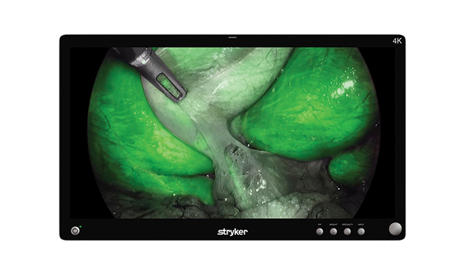 4K 32 surgical display